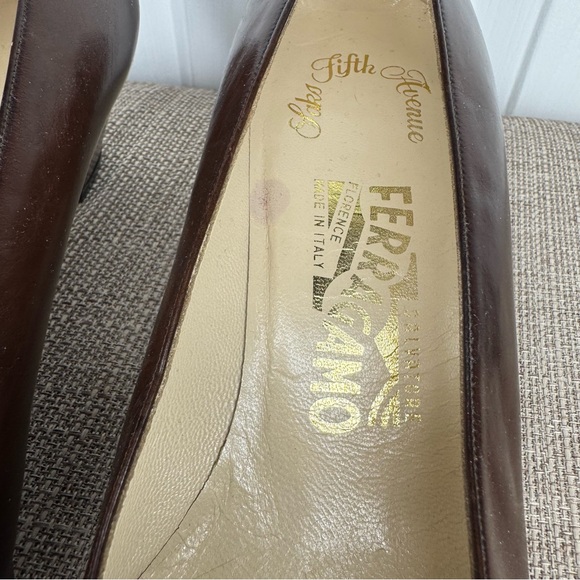 Salvatore Ferragamo Red Brown Leather Heels Women's Shoes Vintage size 9 - Picture 5 of 10